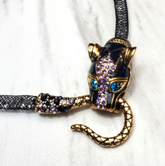 BETSEY JOHNSON SILVER CRYSTALS FILLED MESH TEAL PANTHER HEAD CHOKER NECKLACE - Picture 9 of 13